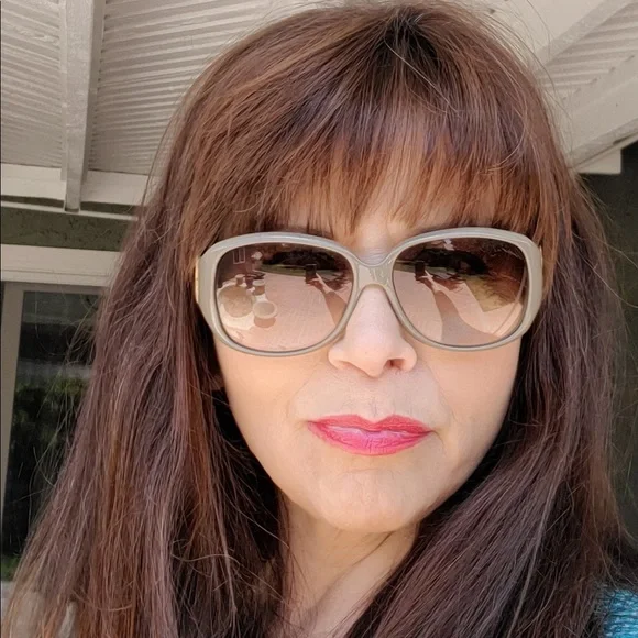 GUCCI crystal logo sunglasses - Picture 12 of 13